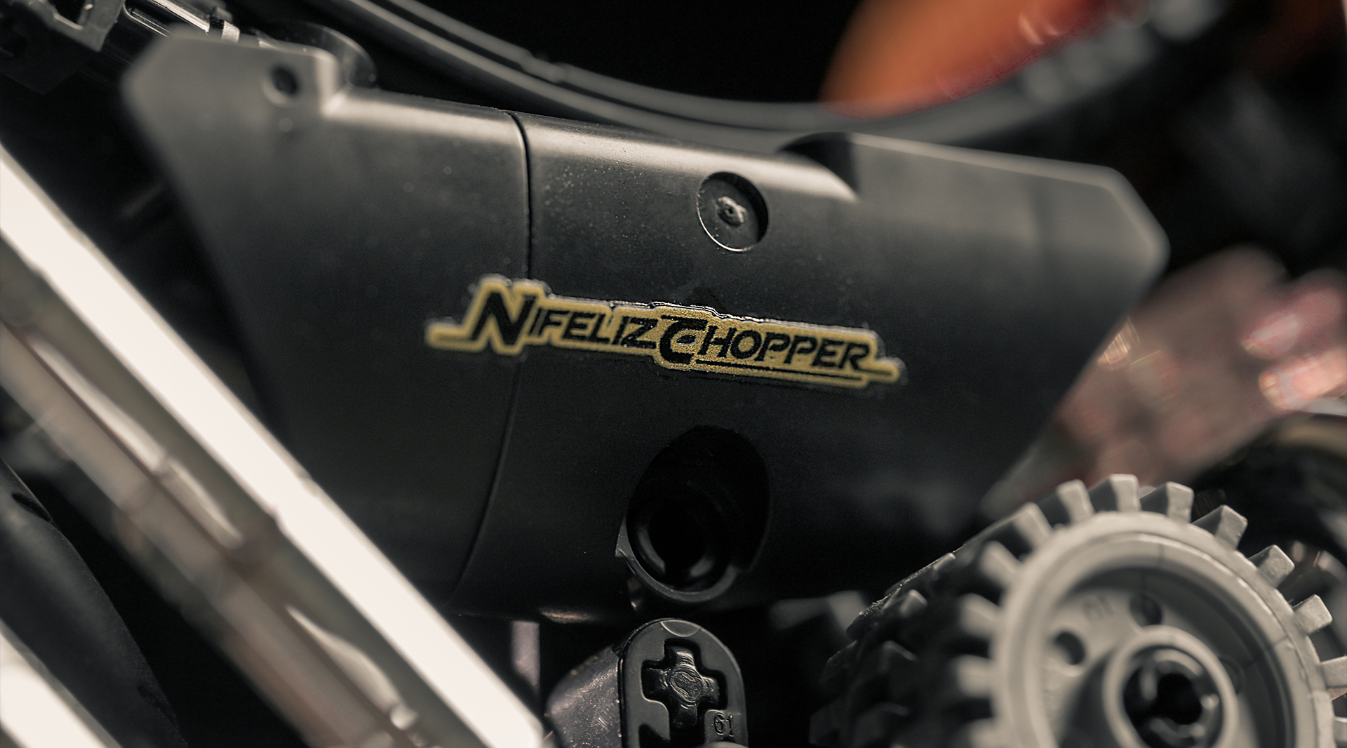 Chopper detail (1)